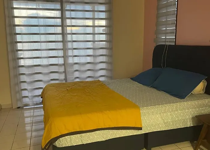Seaview Holiday Home